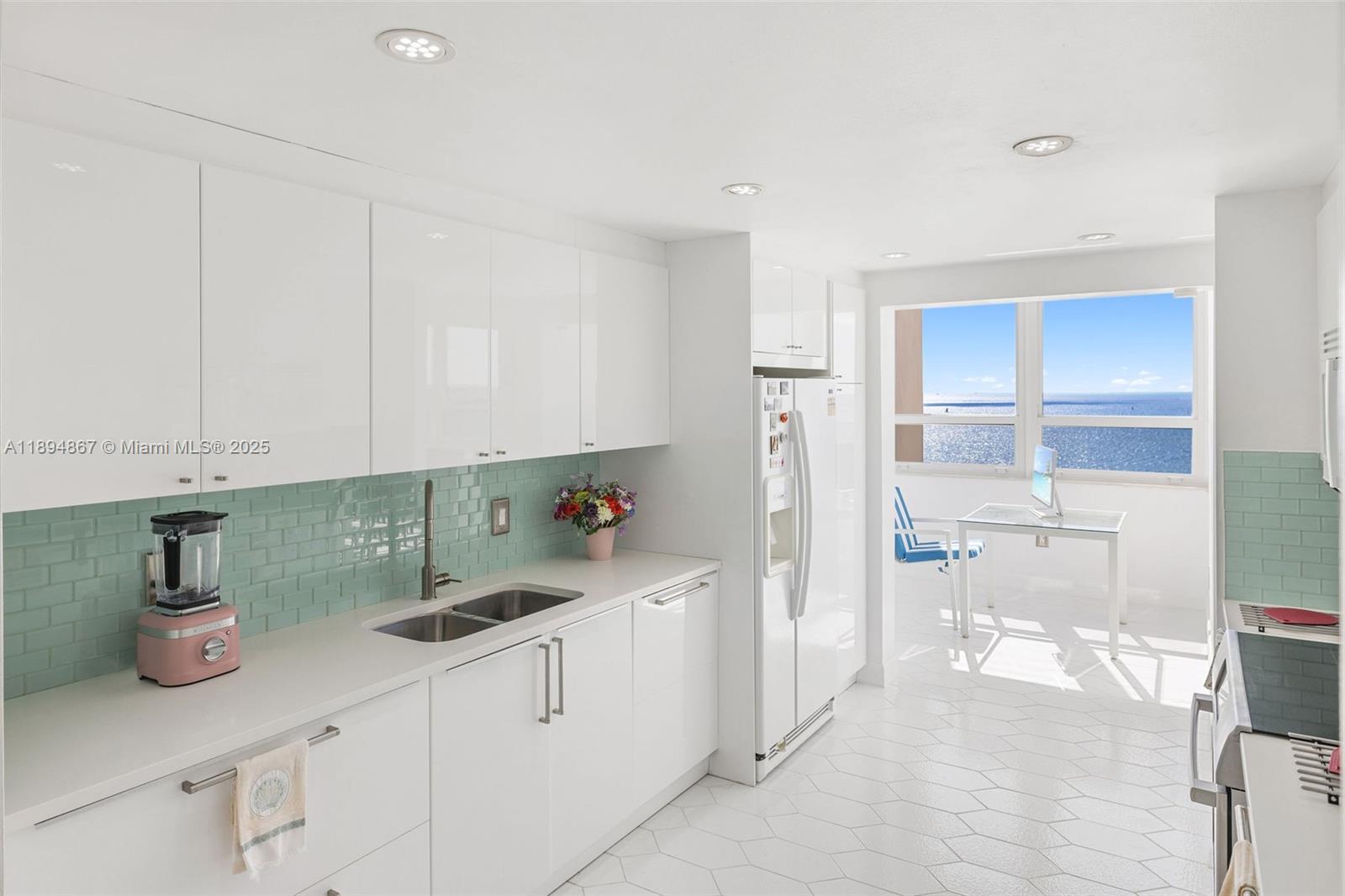 GROVE ISLE CONDO - Residential Lease