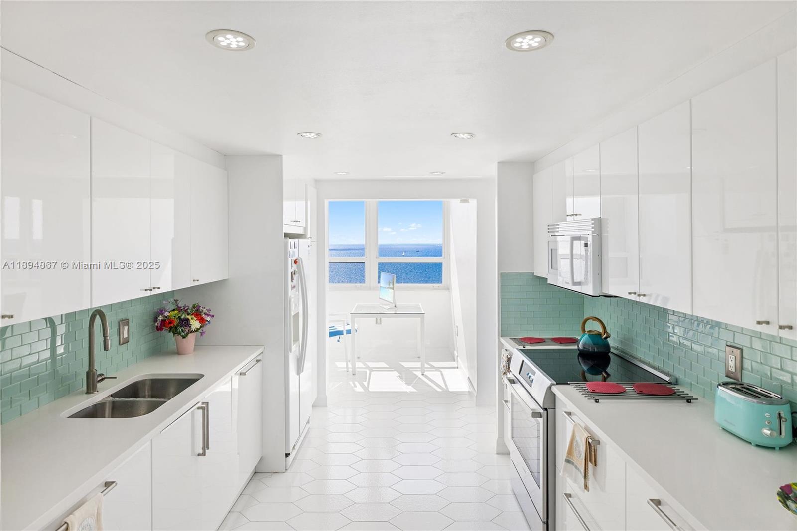 GROVE ISLE CONDO - Residential Lease