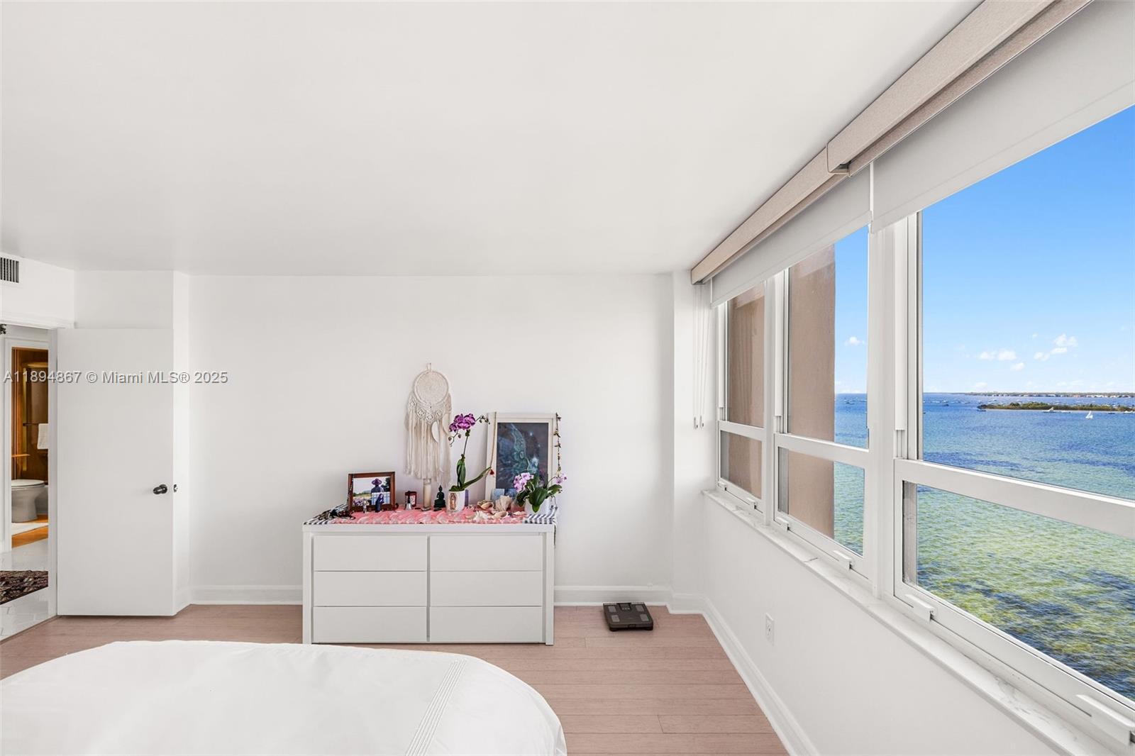 GROVE ISLE CONDO - Residential Lease