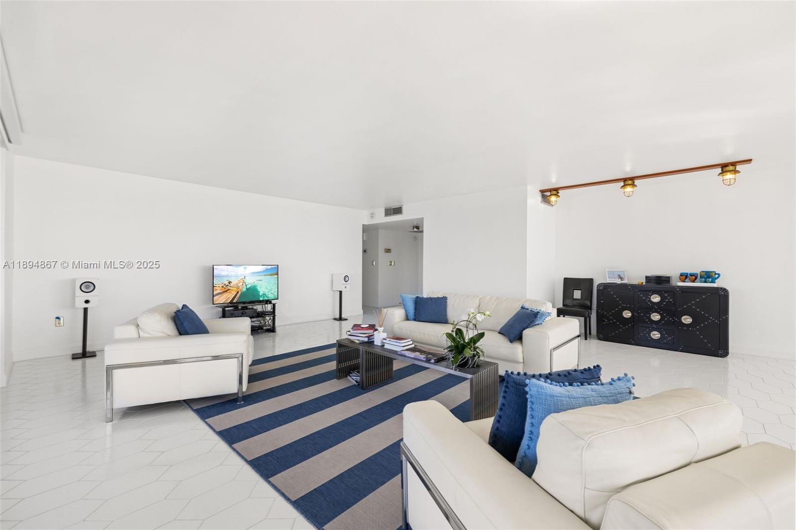 GROVE ISLE CONDO - Residential Lease