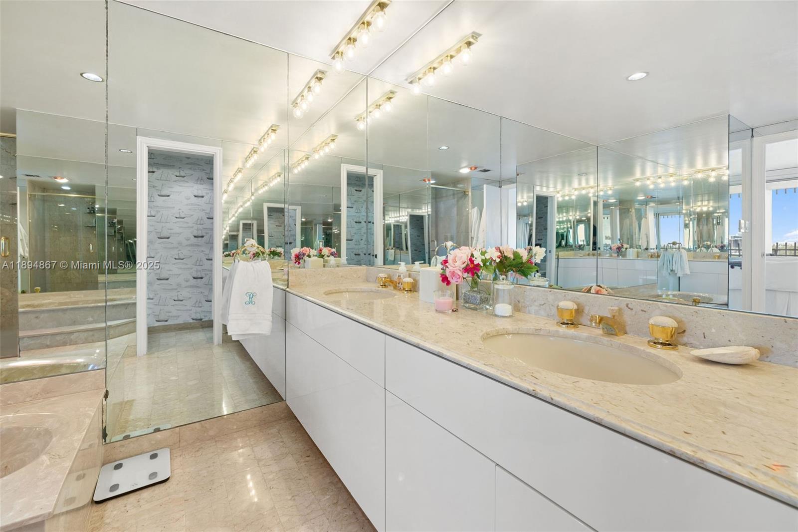 GROVE ISLE CONDO - Residential Lease