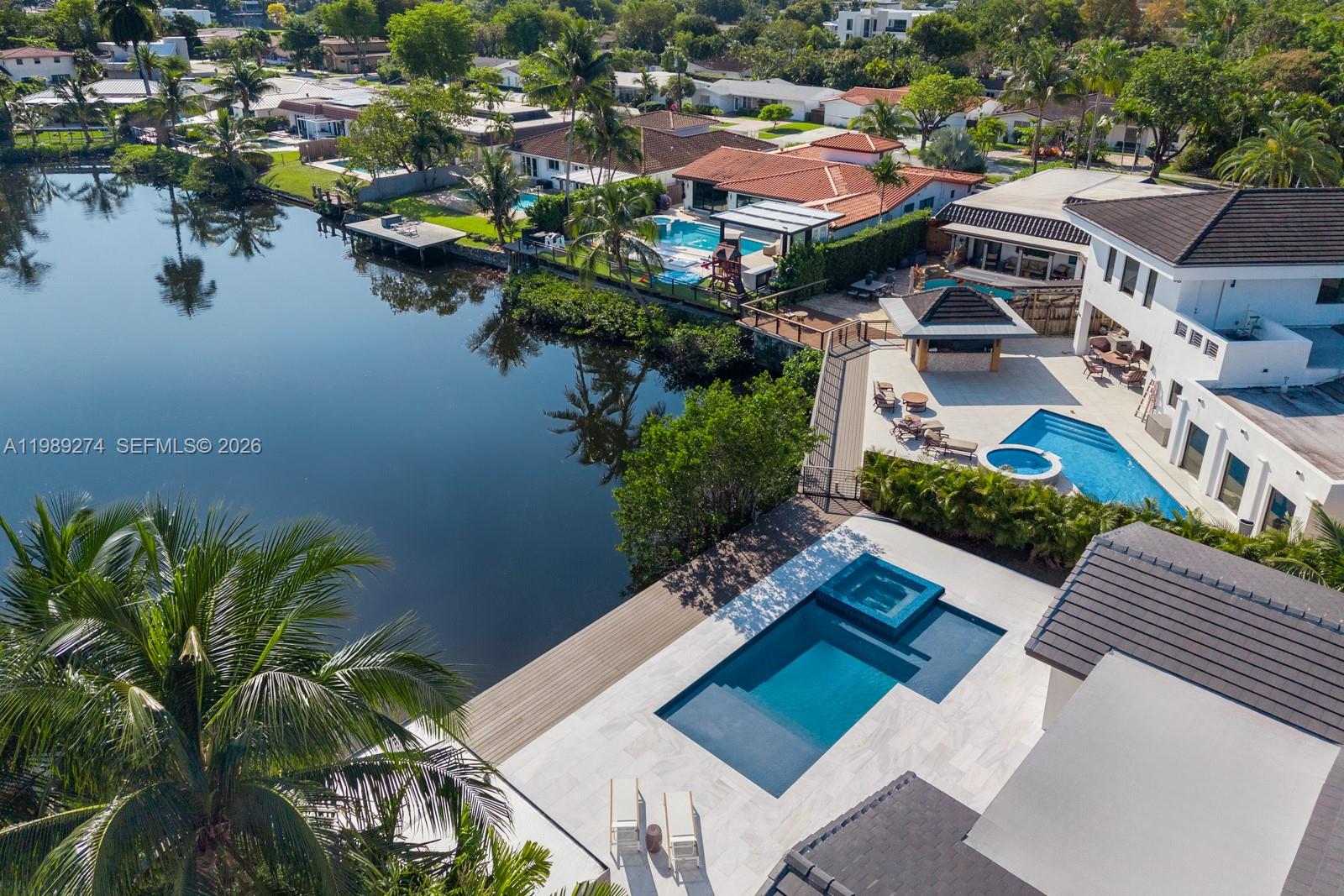 RAINTREE LAKE SEC THREE - Residential