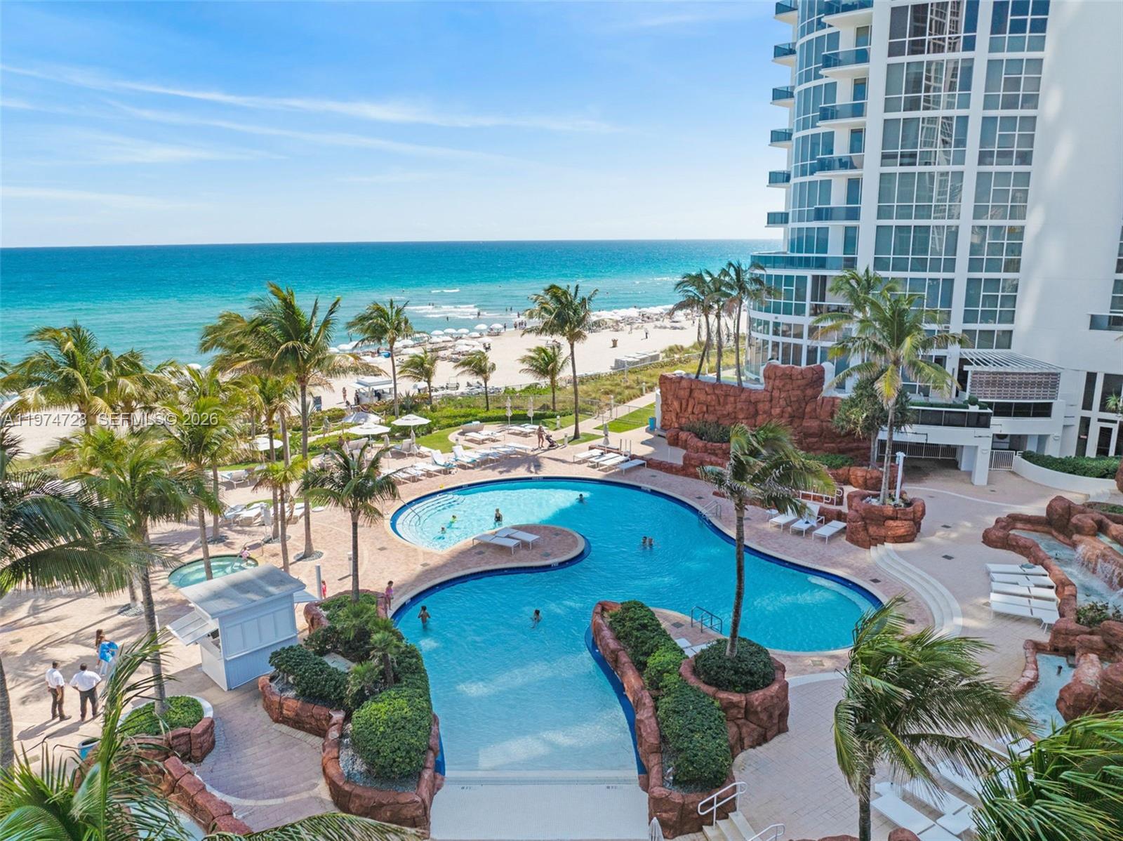 TRUMP ROYALE CONDO - Residential