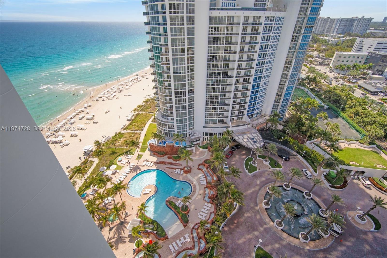 TRUMP ROYALE CONDO - Residential