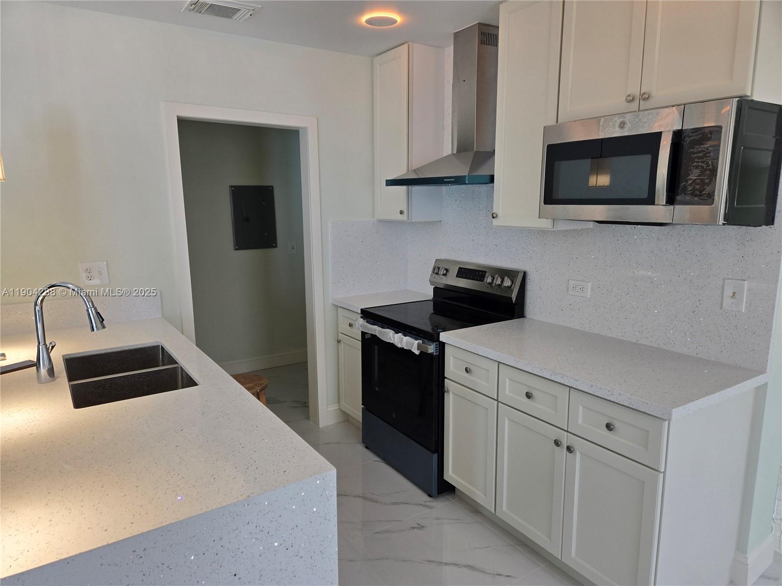 IVES ESTATES SEC 5 - Residential