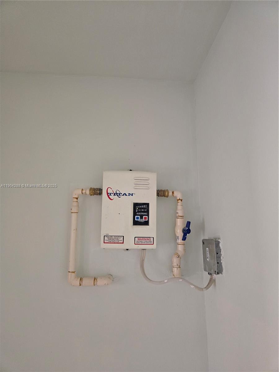 IVES ESTATES SEC 5 - Residential