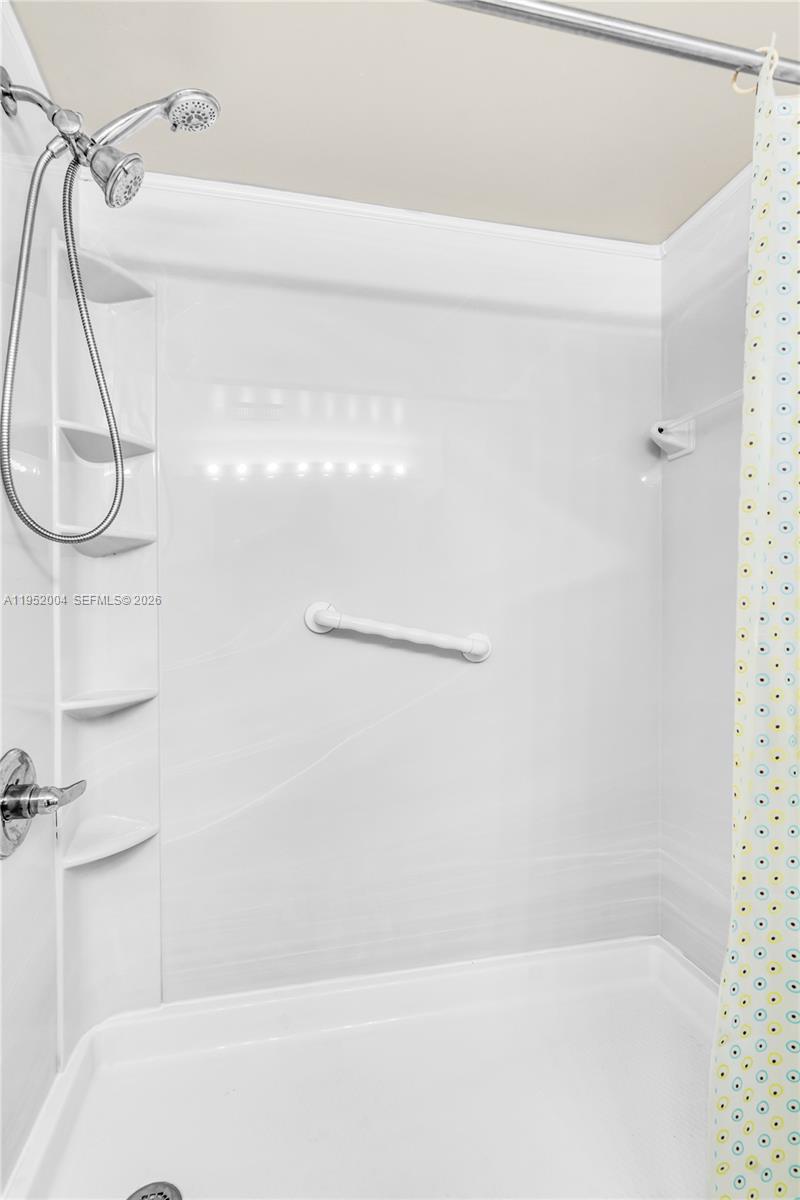 MOORS POINTE CONDO - Residential