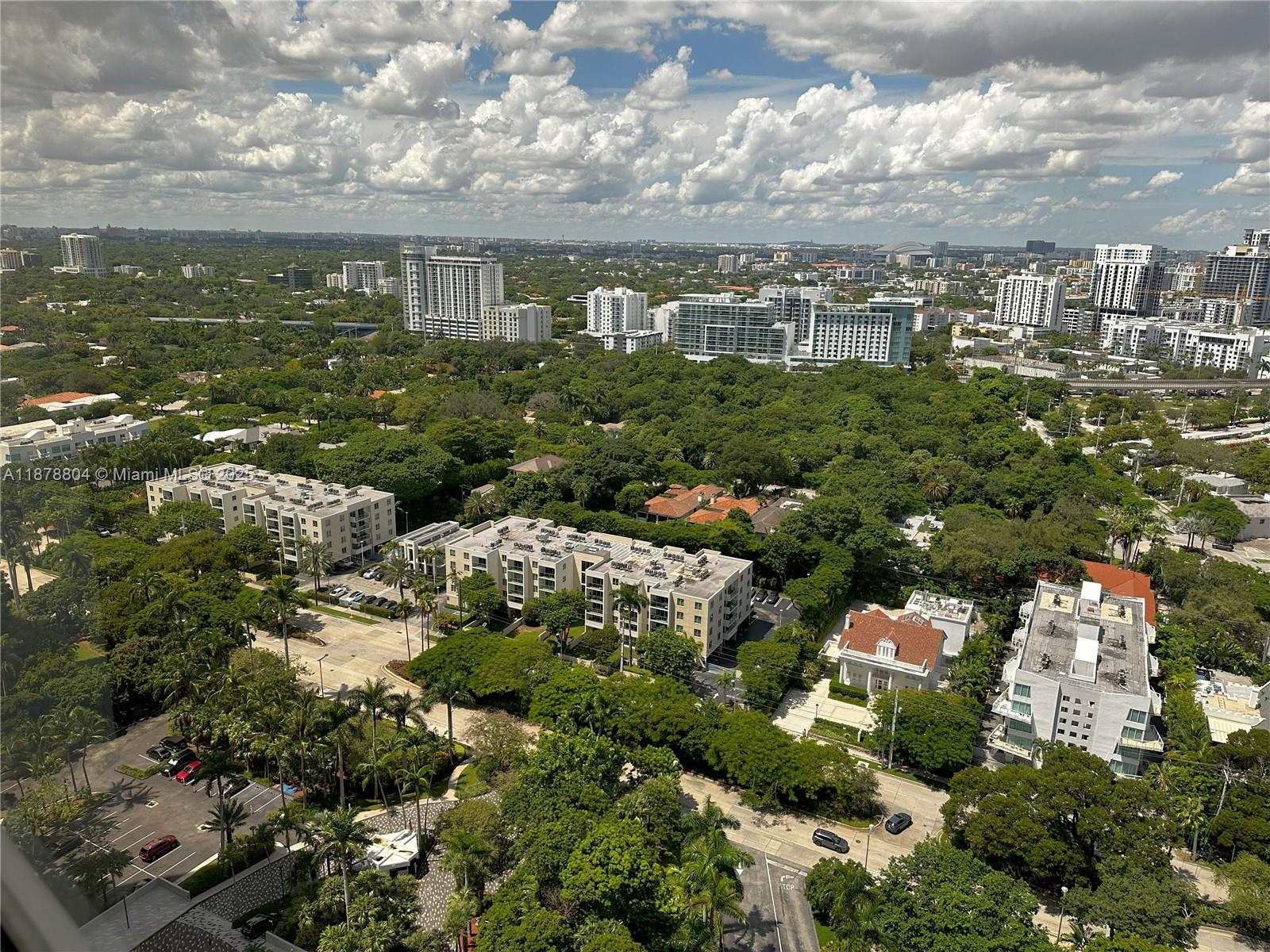 THE PALACE CONDO - Residential