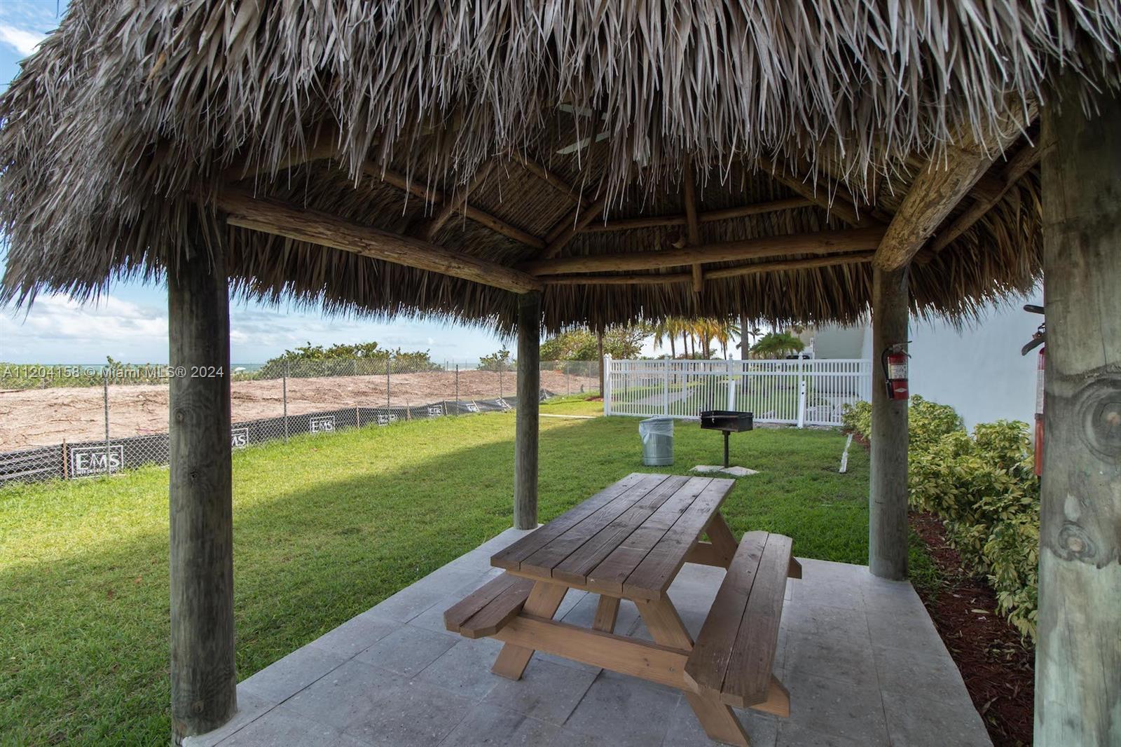 THE PAVILION CONDO - Residential Lease