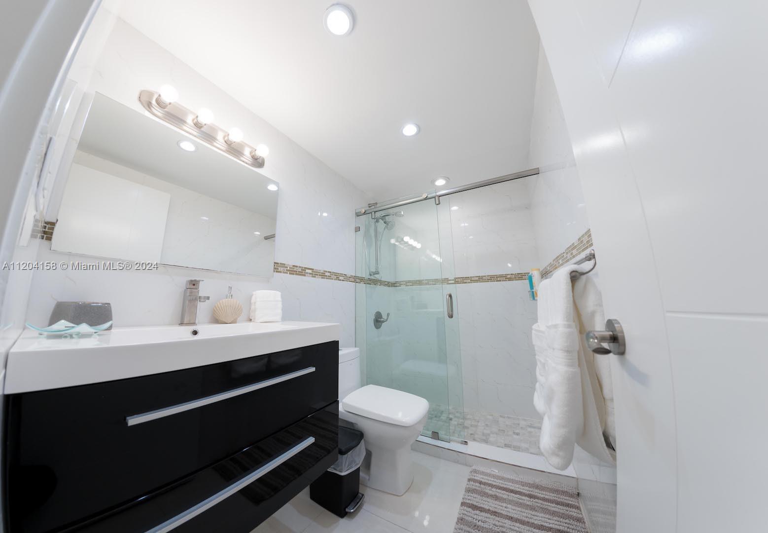 THE PAVILION CONDO - Residential Lease