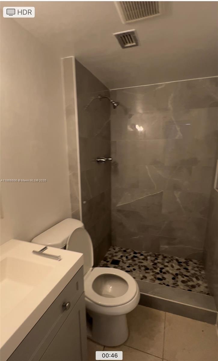 MONTECARLO CONDO - Residential