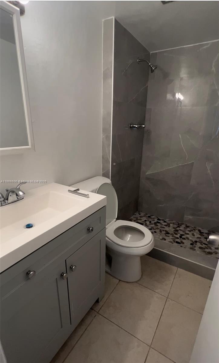 MONTECARLO CONDO - Residential