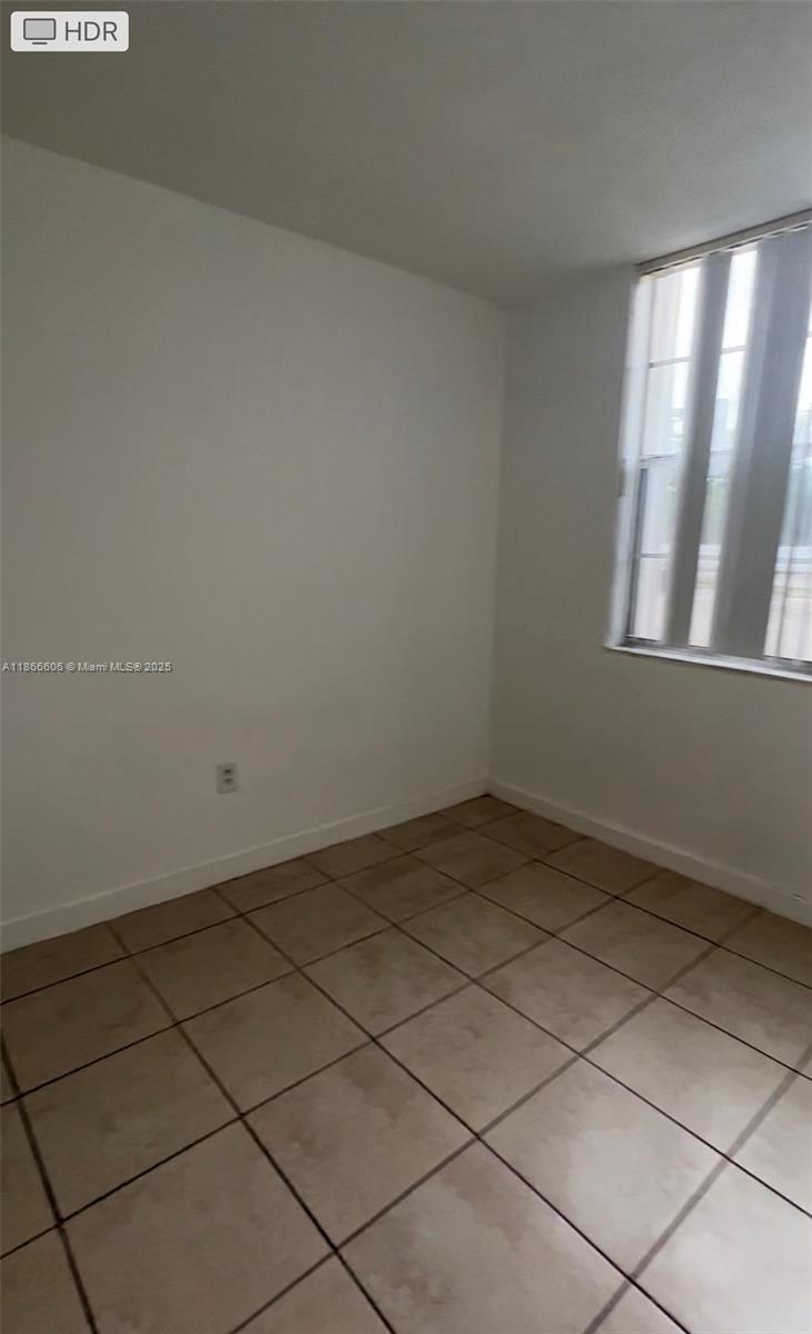 MONTECARLO CONDO - Residential