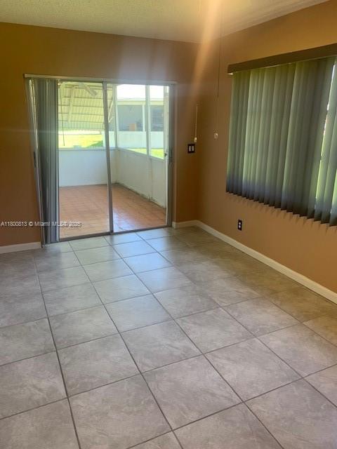 LAUDERDALE WEST SEC 4 - Residential