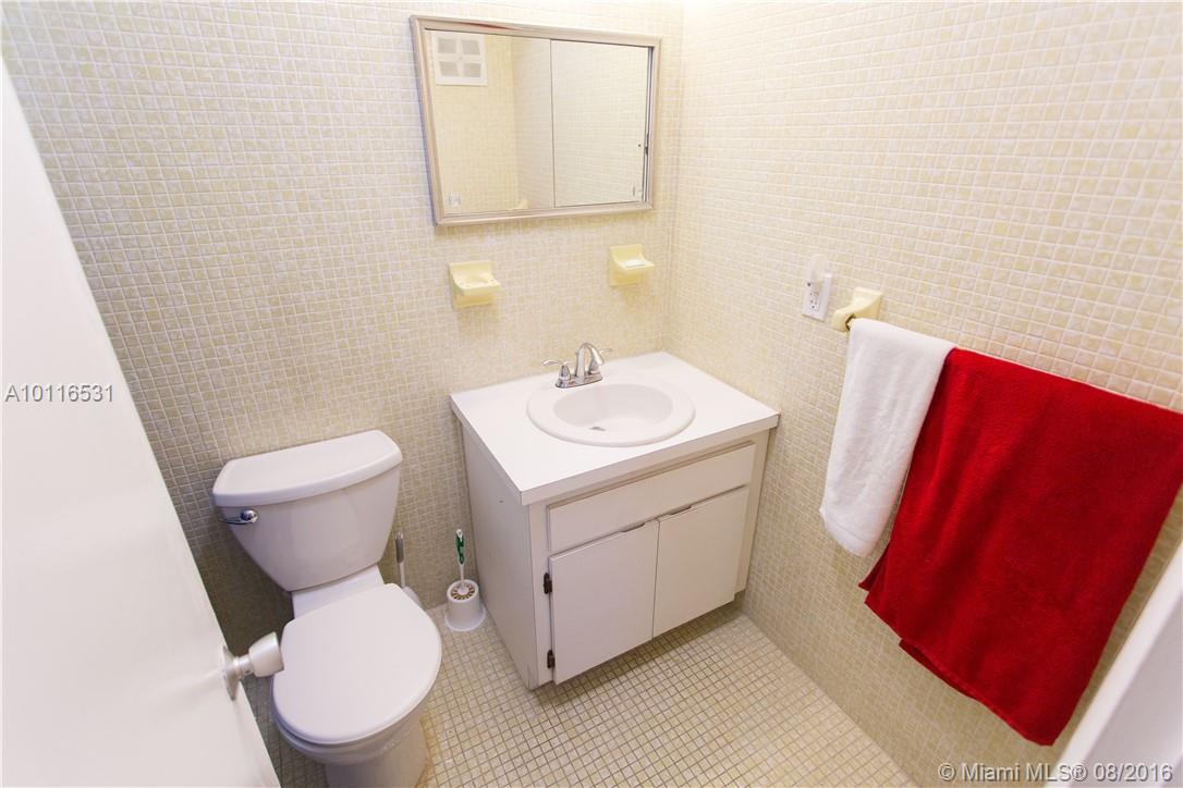 BAYSHORE PARK CONDO - Residential Lease