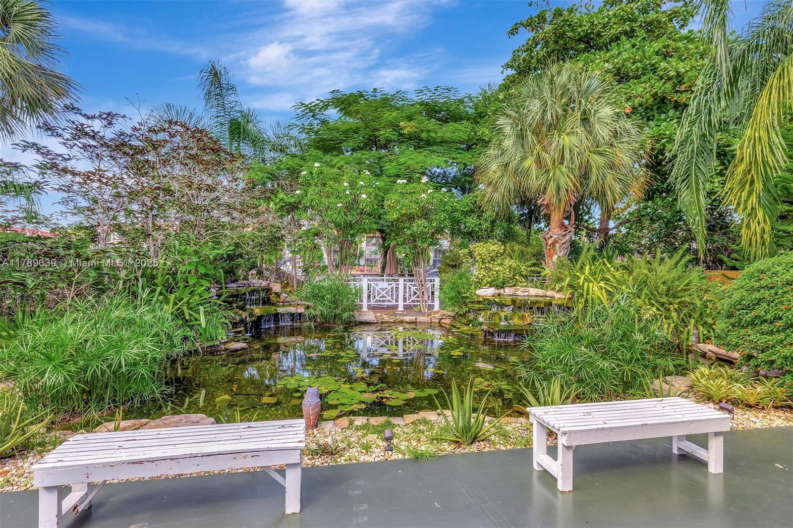 WATERFORD POINT CONDO - Residential