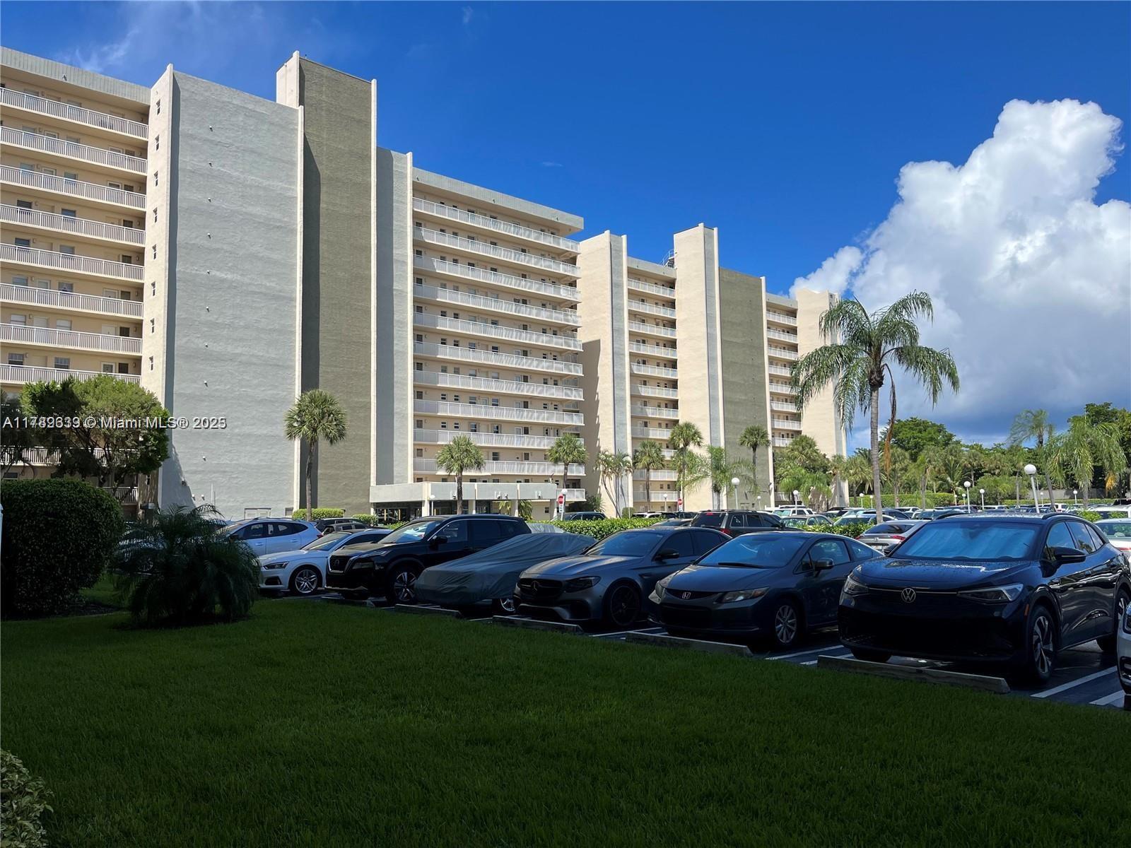 WATERFORD POINT CONDO - Residential