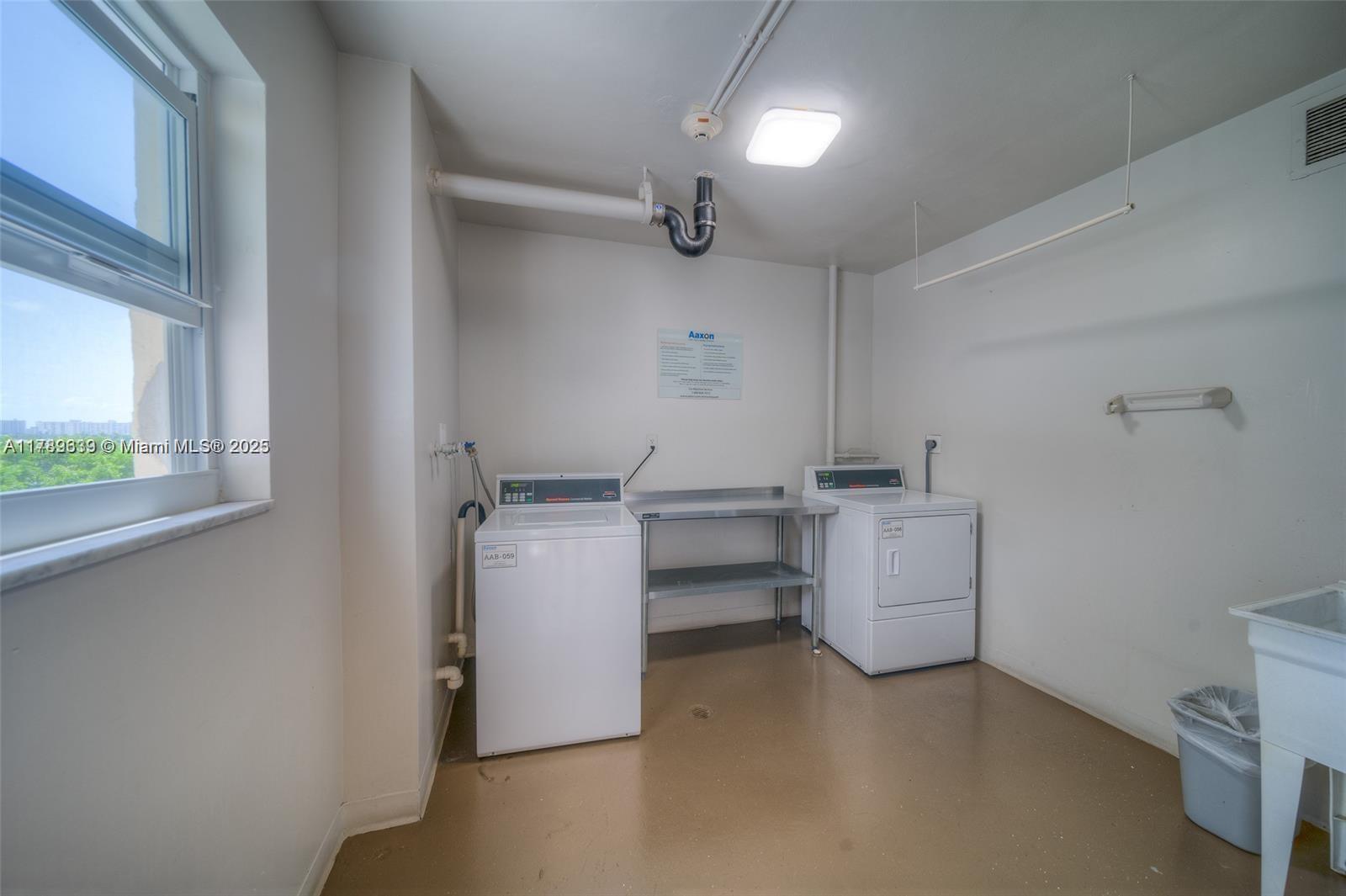 WATERFORD POINT CONDO - Residential