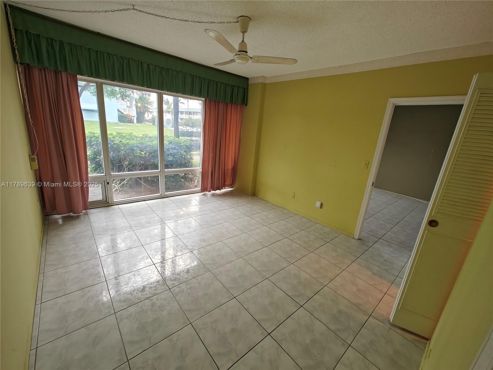WATERFORD POINT CONDO - Residential