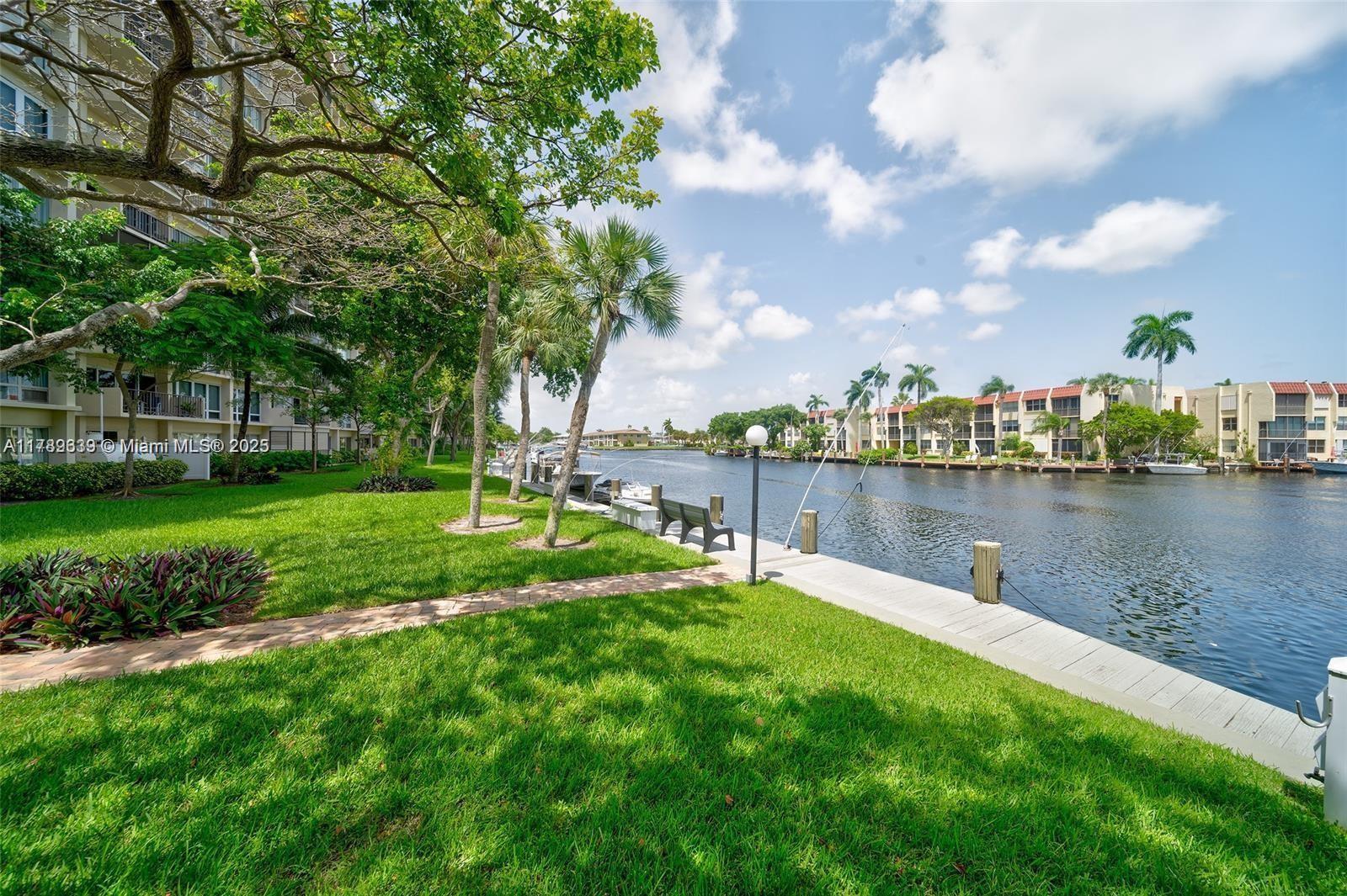 WATERFORD POINT CONDO - Residential