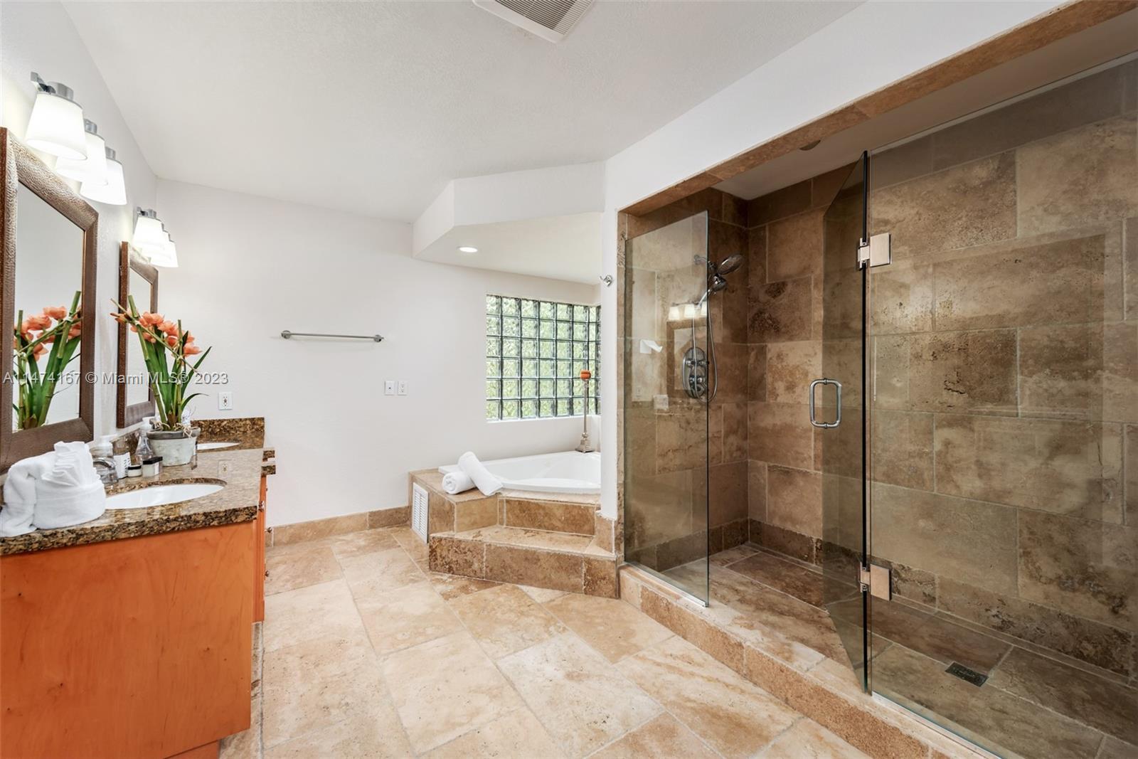 BISCAYNE RIVER HEIGHTS - Residential