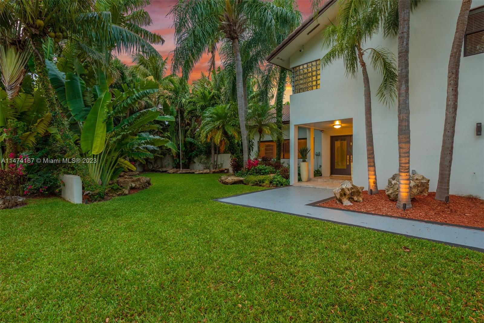 BISCAYNE RIVER HEIGHTS - Residential