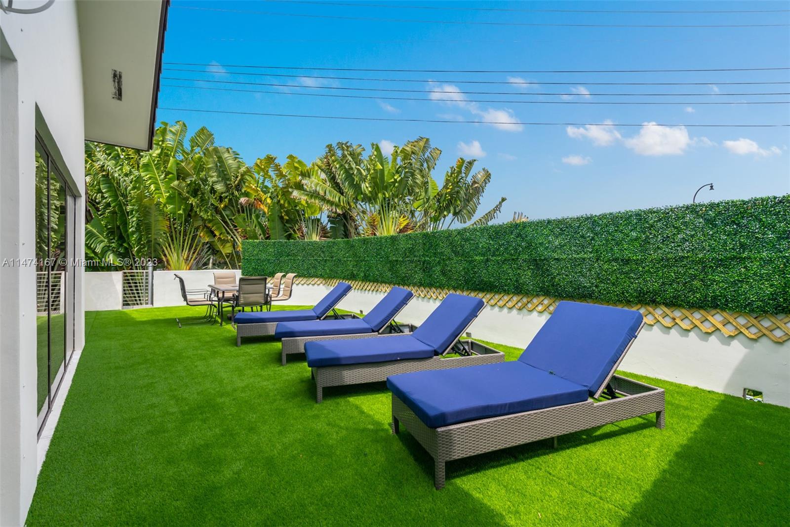 BISCAYNE RIVER HEIGHTS - Residential