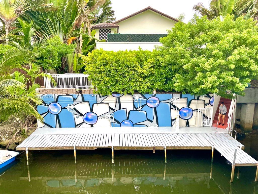 BISCAYNE RIVER HEIGHTS - Residential