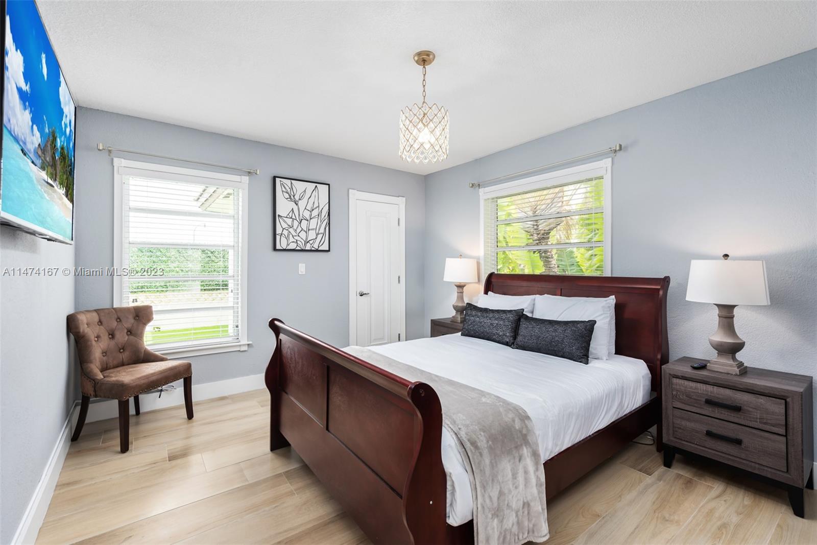 BISCAYNE RIVER HEIGHTS - Residential