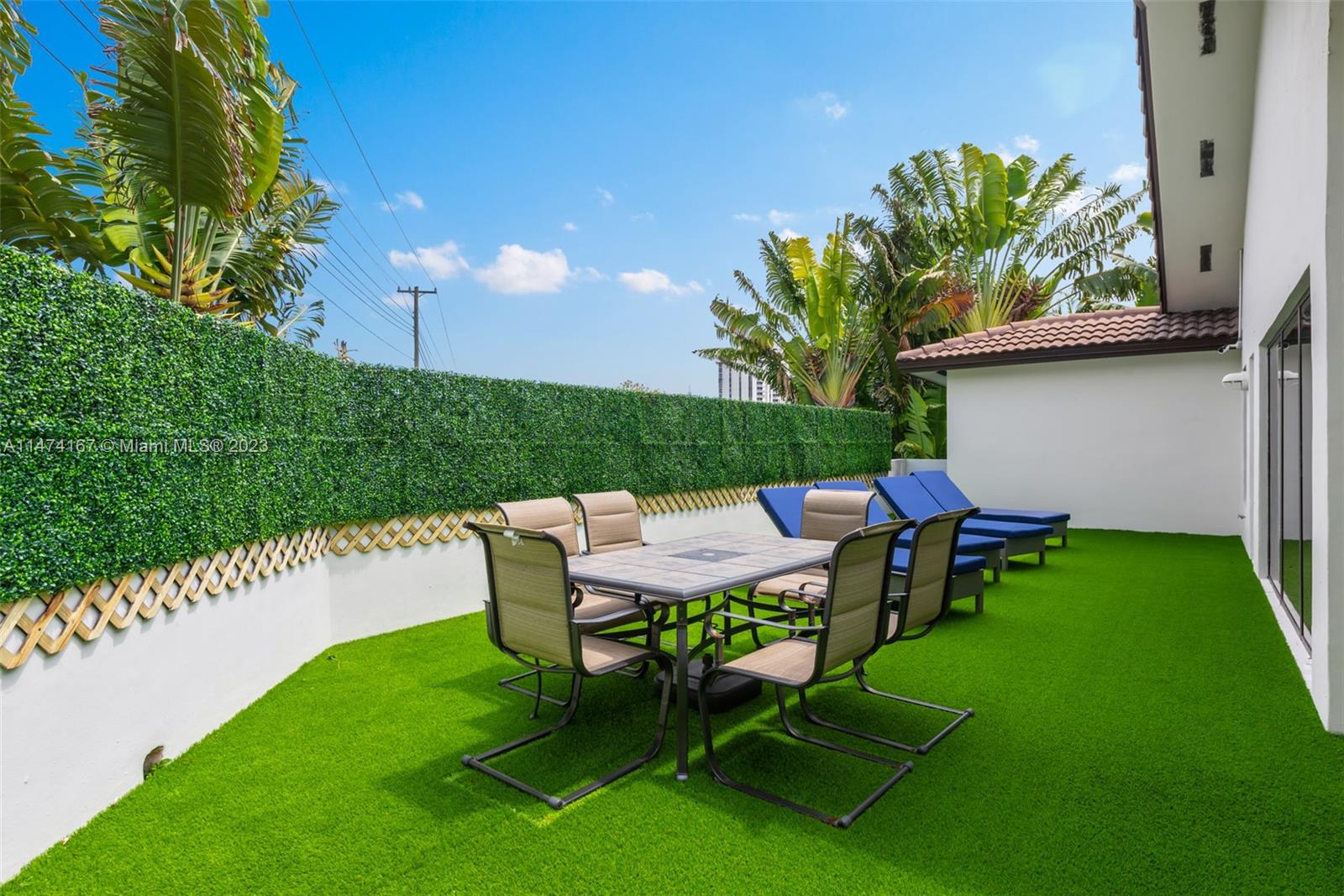 BISCAYNE RIVER HEIGHTS - Residential