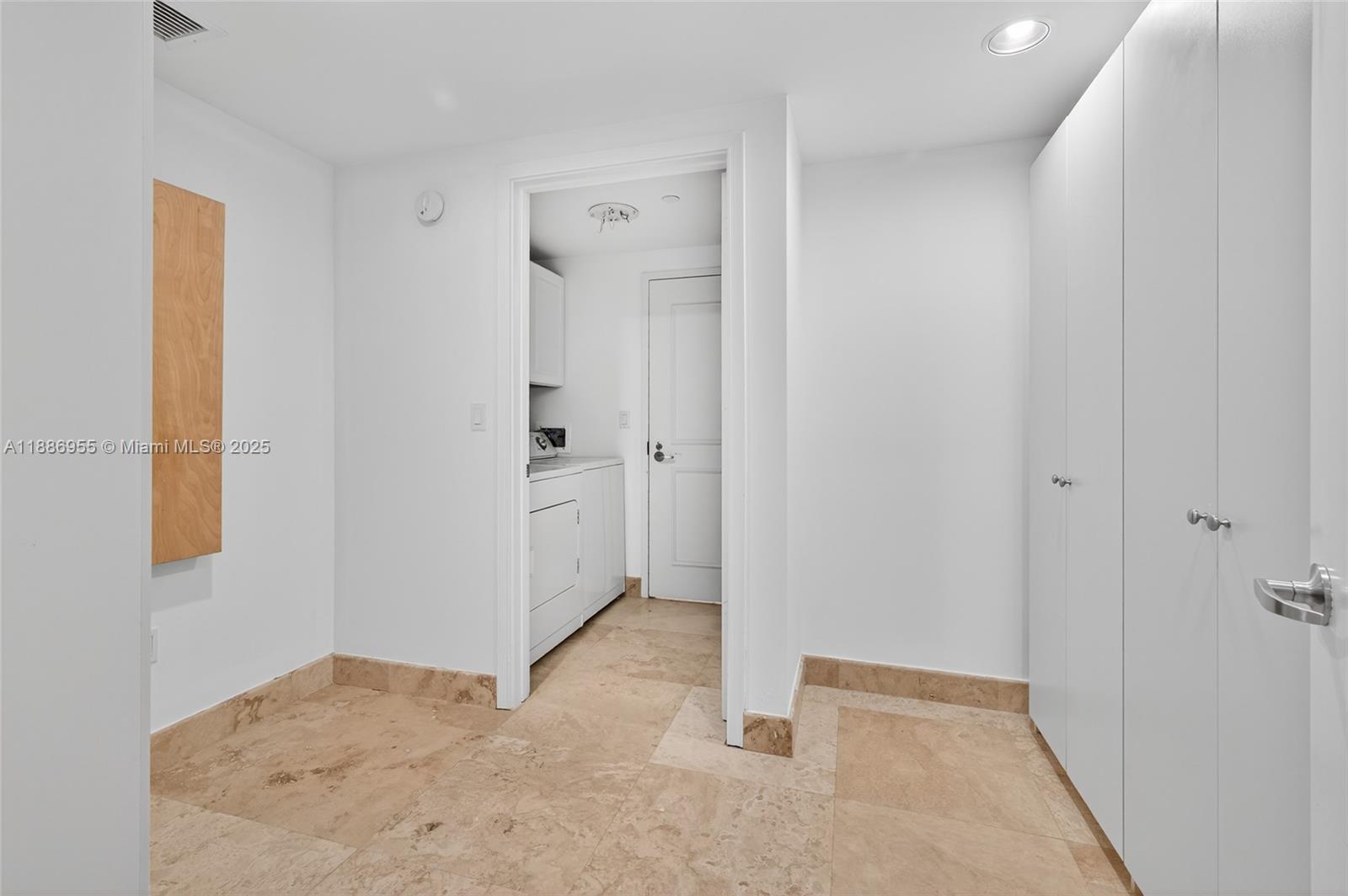 OCEAN PALMS CONDO - Residential