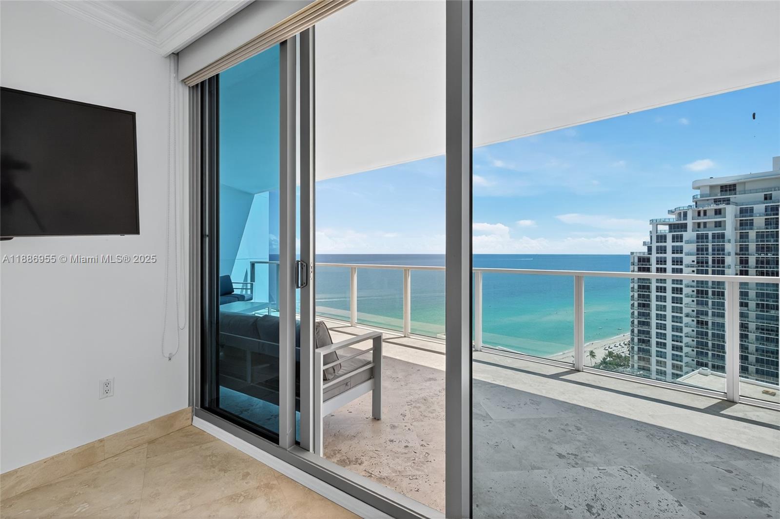 OCEAN PALMS CONDO - Residential