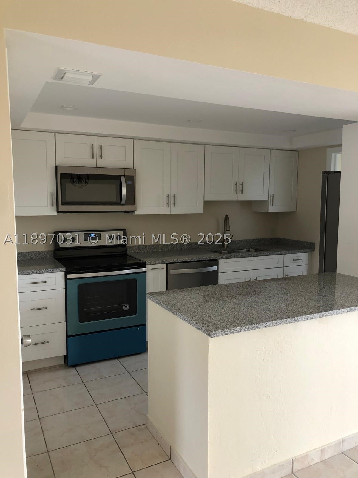 8401 SW 107th Ave 313E