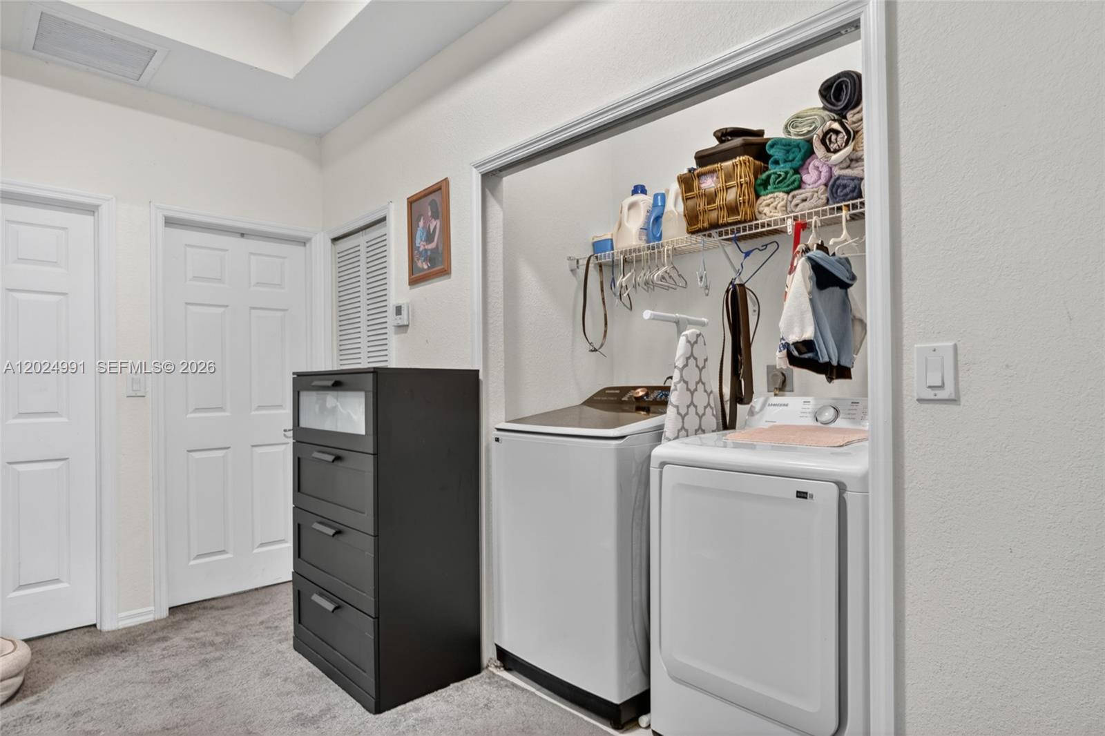 KENDALLAND - Residential