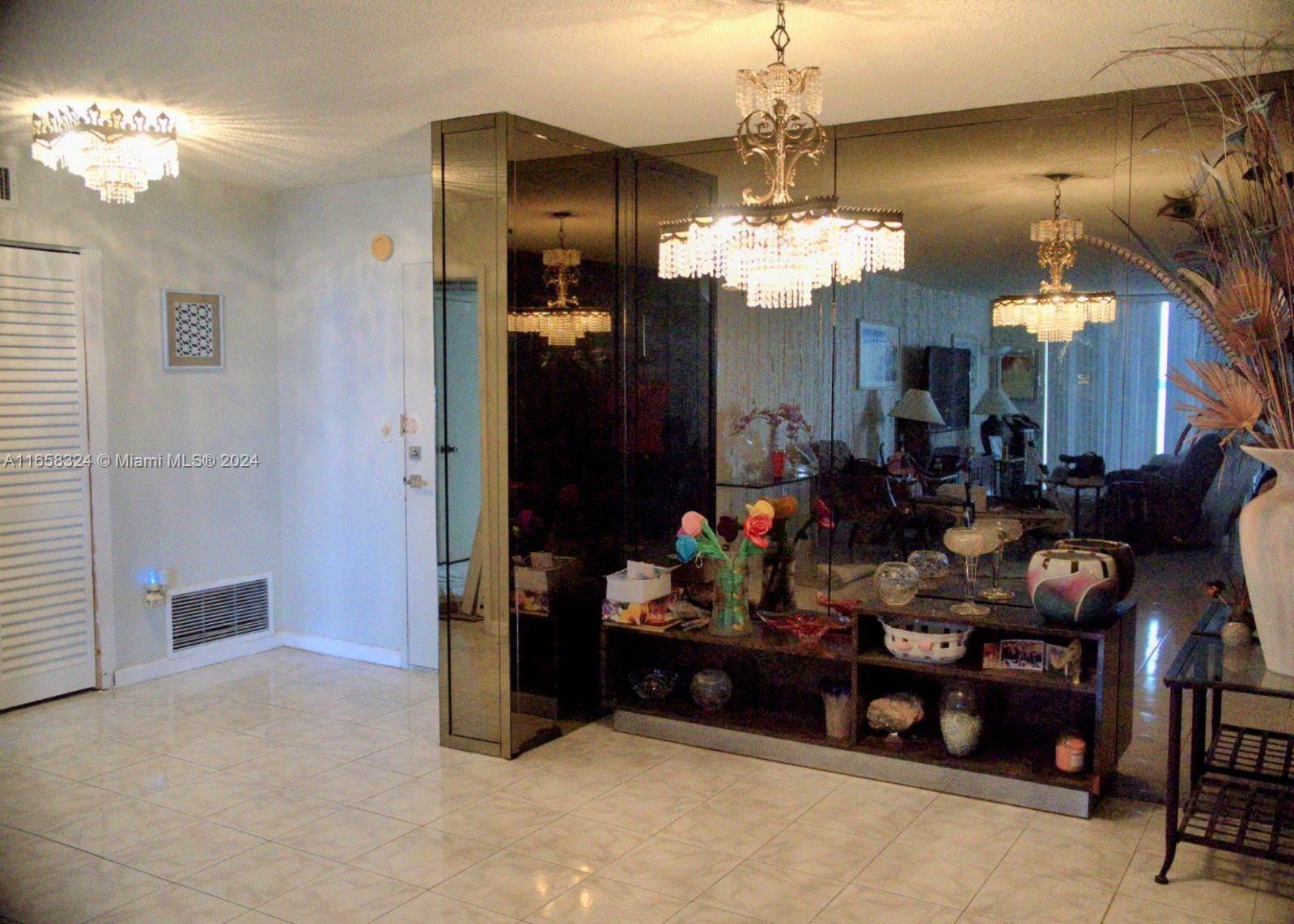 ADMIRALS PORT CONDO WEST - Residential