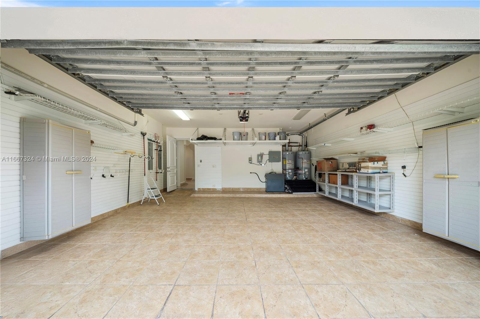 CORAL WAY HEIGHTS - Residential