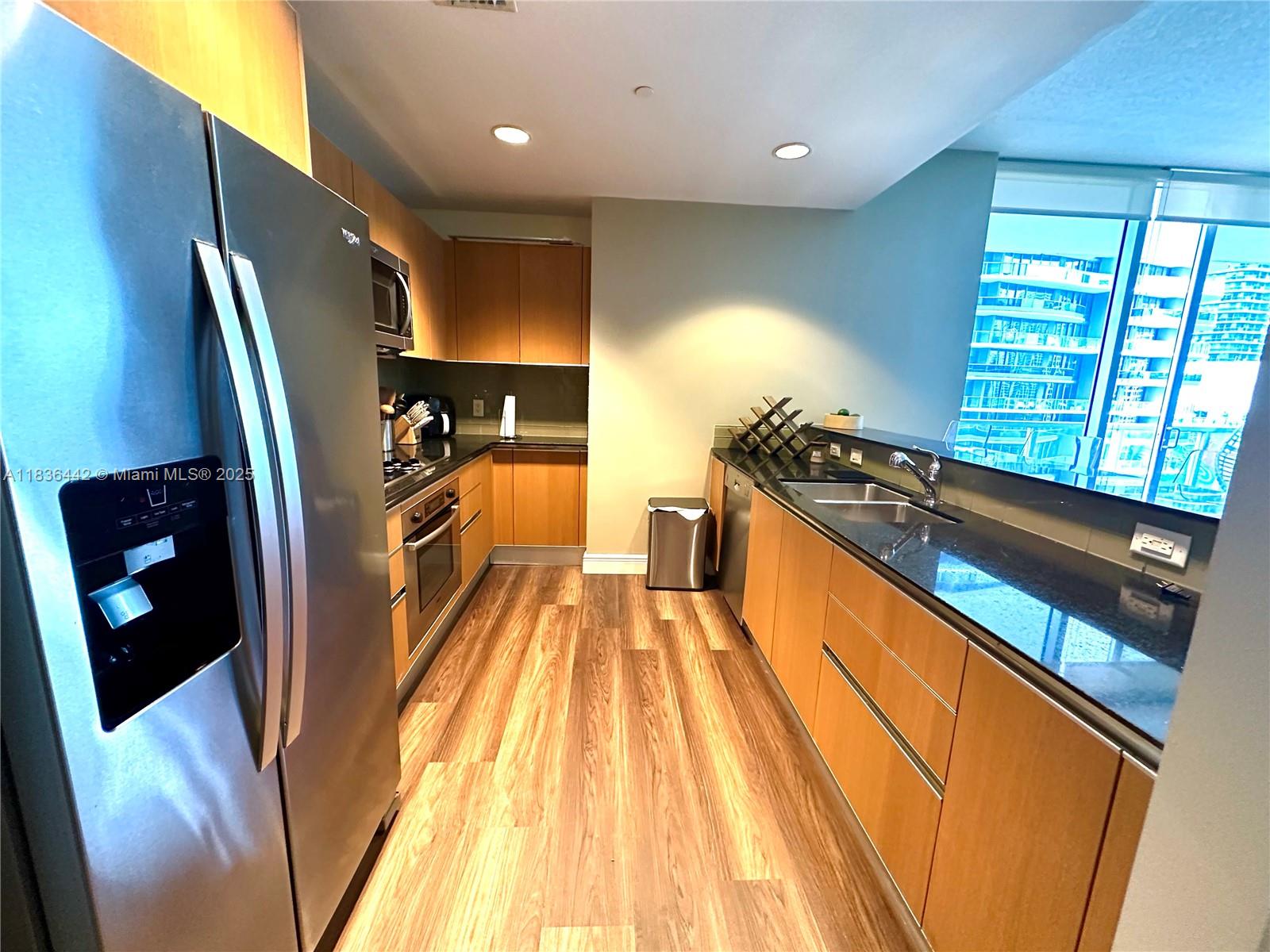1050 Brickell Ave 2220
