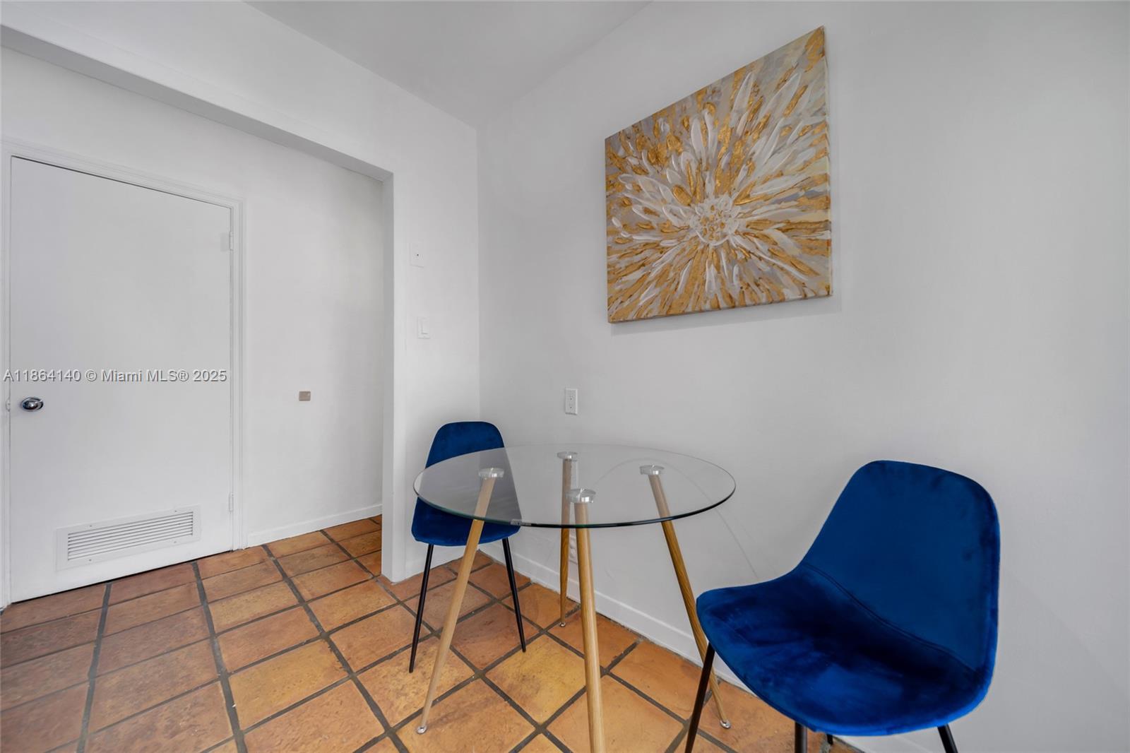 VICTORIA PARK CORR AMEN P - Residential Lease