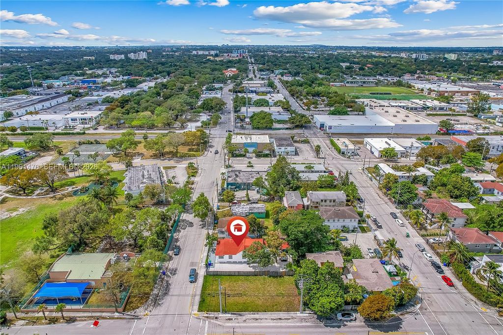 Photo of 473 NE 61st St, Miami, FL 33137 (MLS # A11961470)