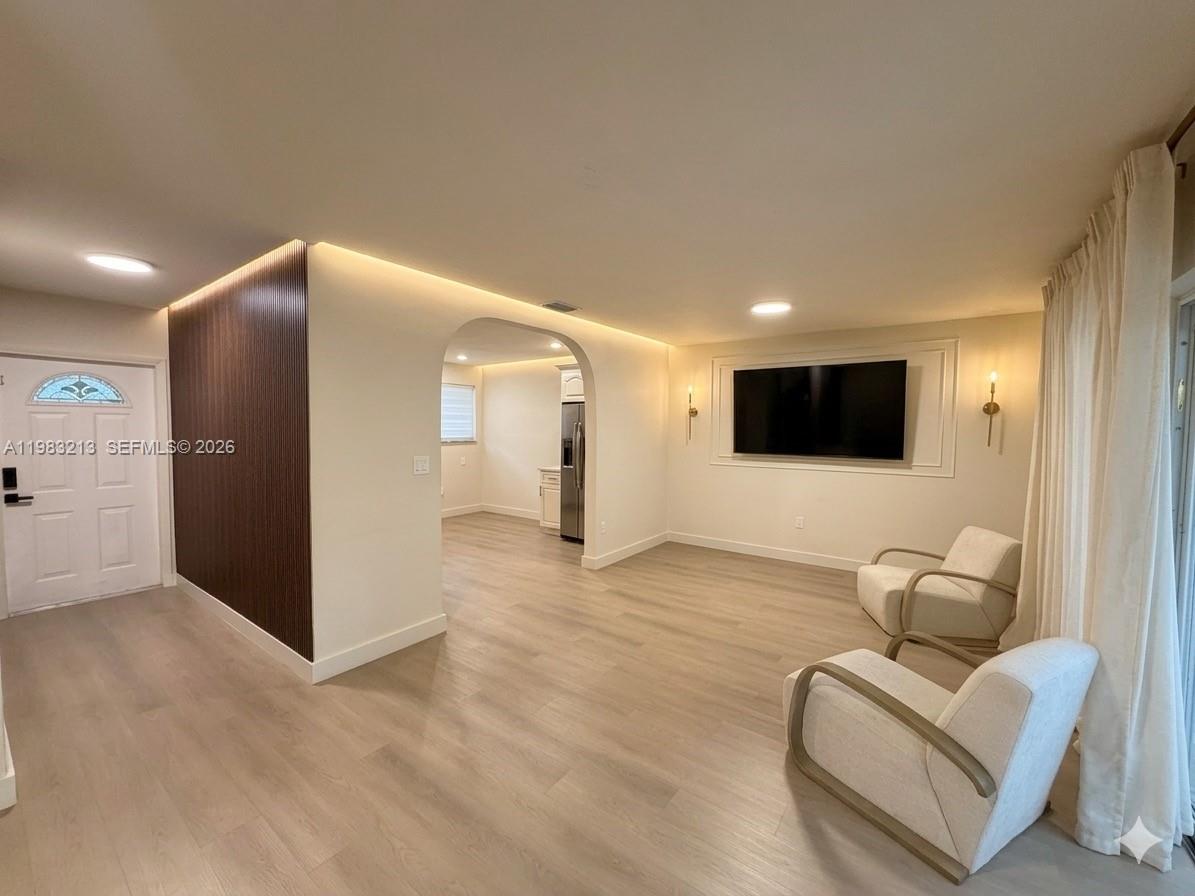 PLANTATION SUNRISE HEIGHT - Residential Lease