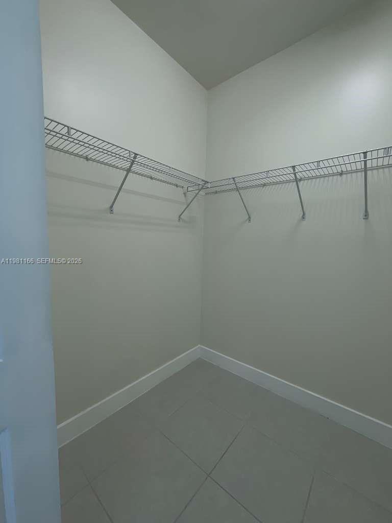 CANARIAS EAST - Residential