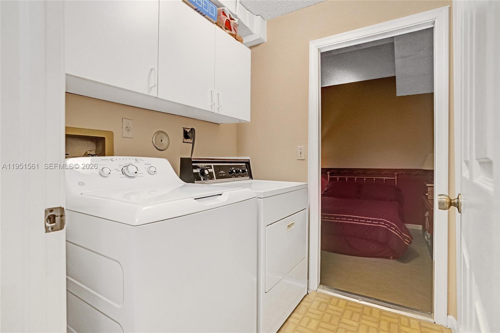 BRIDGEWATER CONDO - Residential