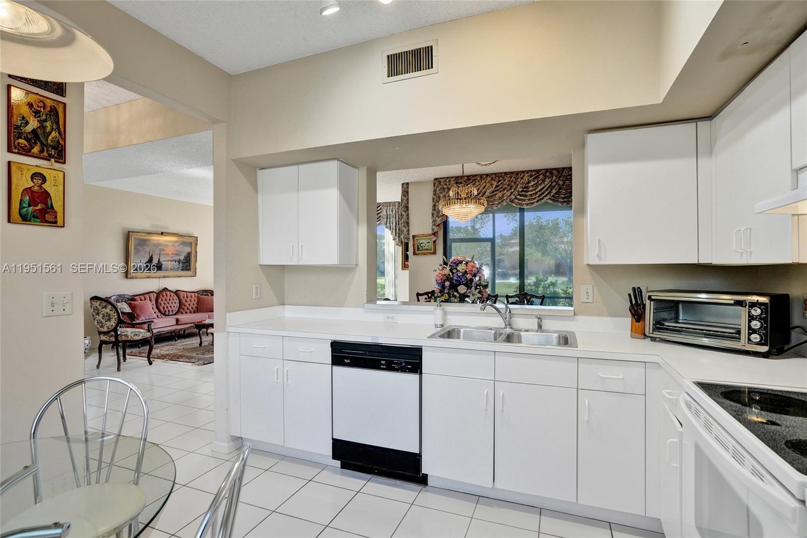 BRIDGEWATER CONDO - Residential