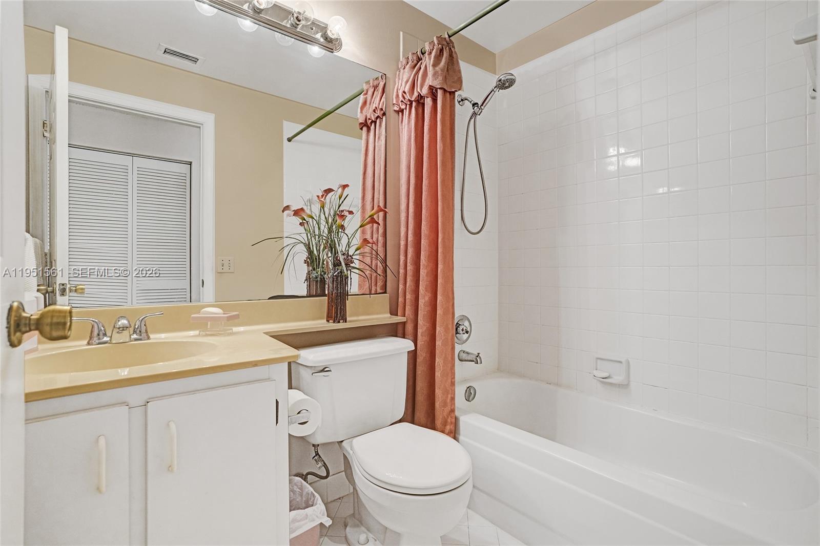 BRIDGEWATER CONDO - Residential