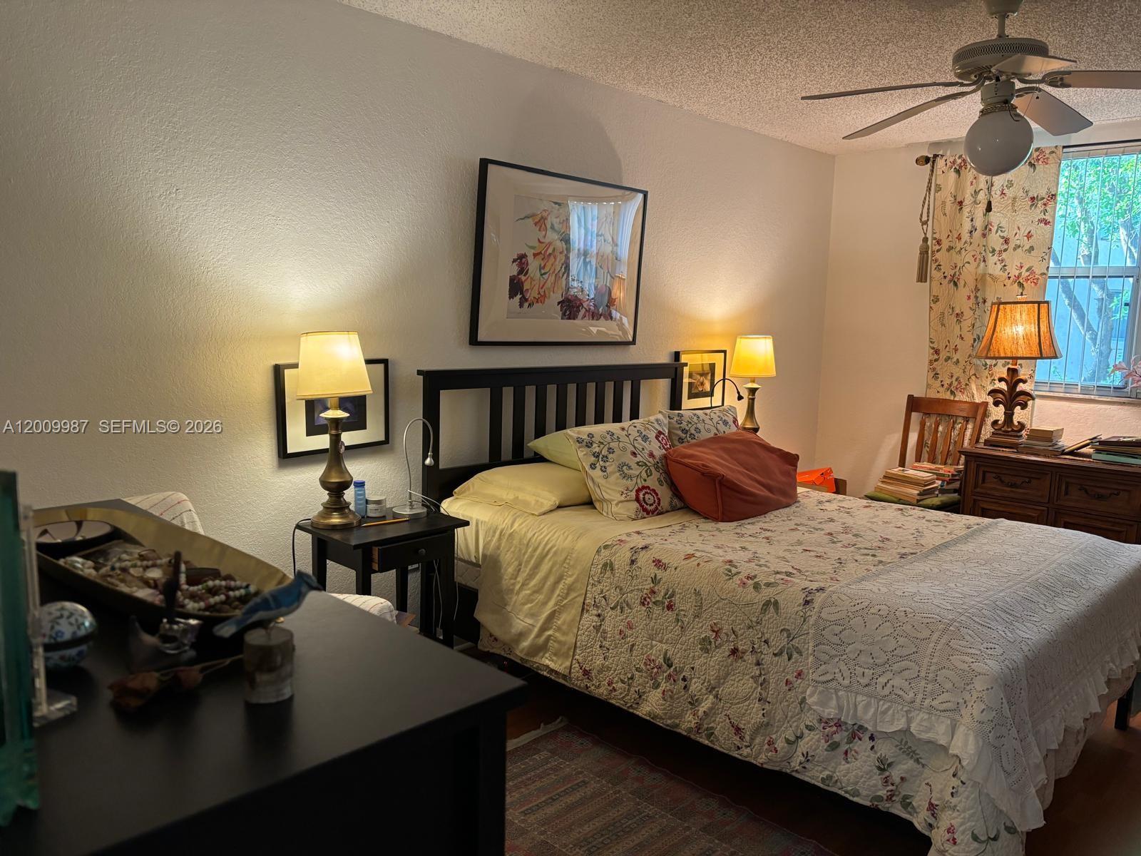 LAS VISTAS AT DORAL CONDO - Residential