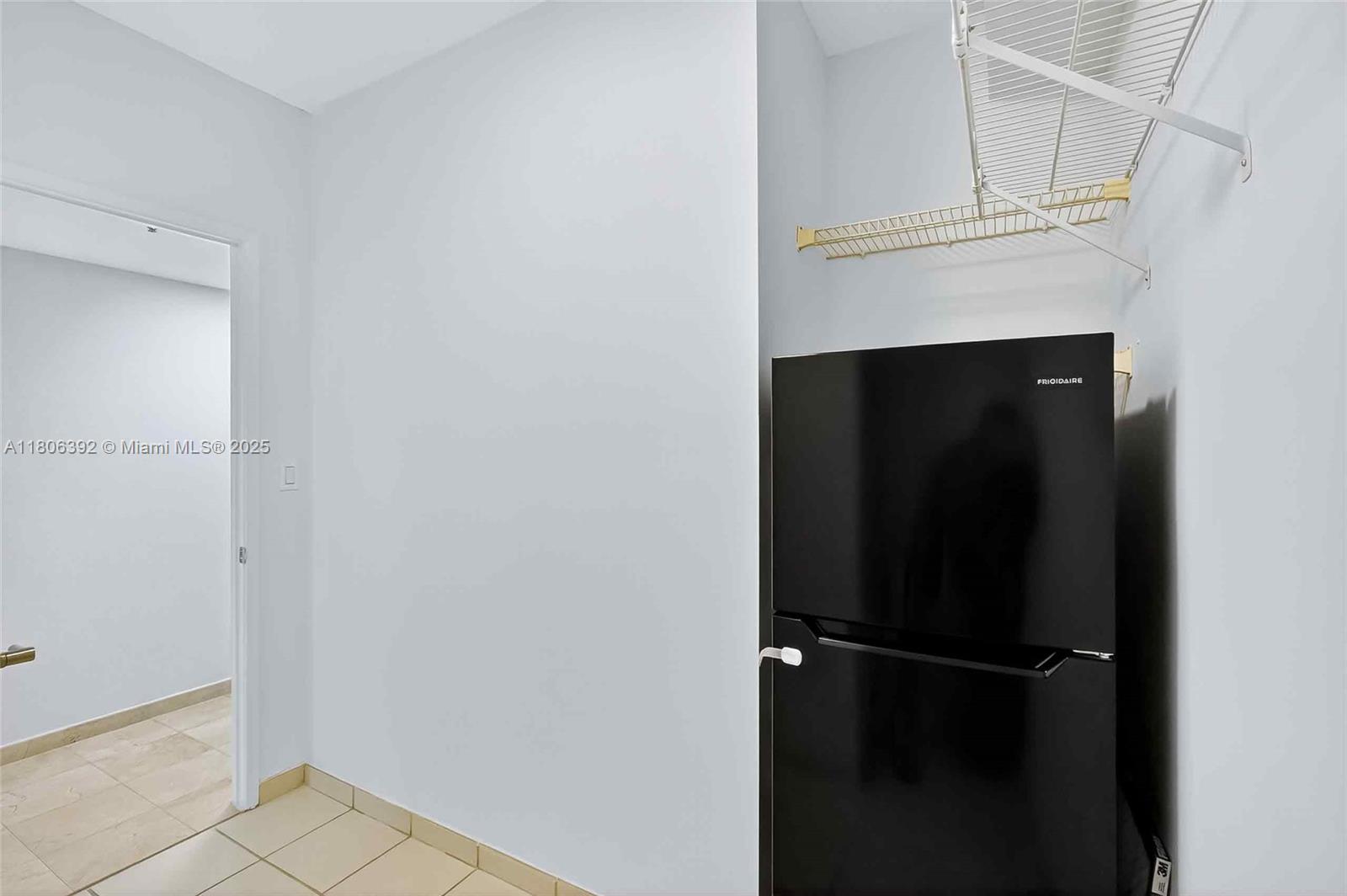 BRICKELL KEY ONE CONDO - Residential