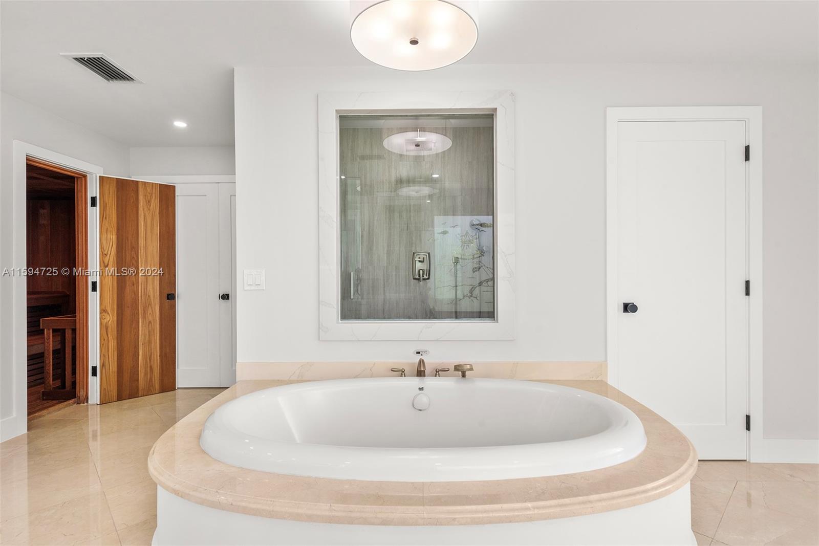 WOODFIELD HUNT CLUB II - Residential Lease