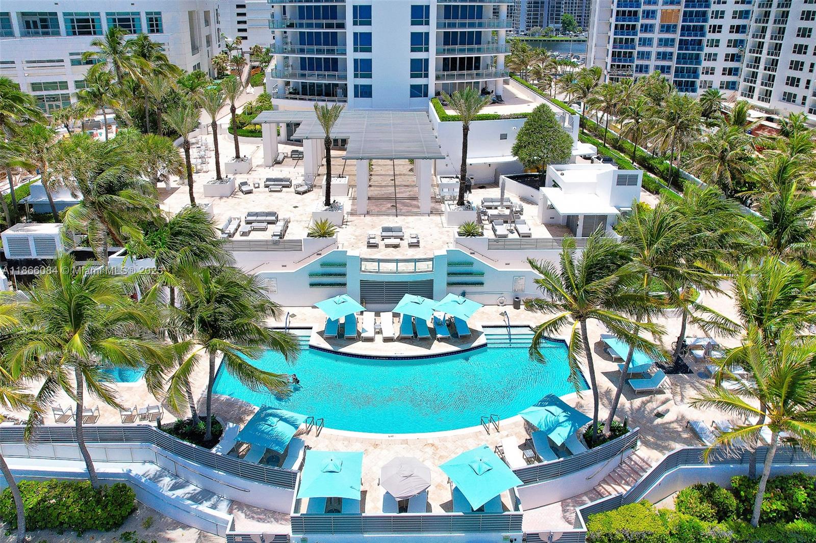 Diplomat Residences - Residential Lease