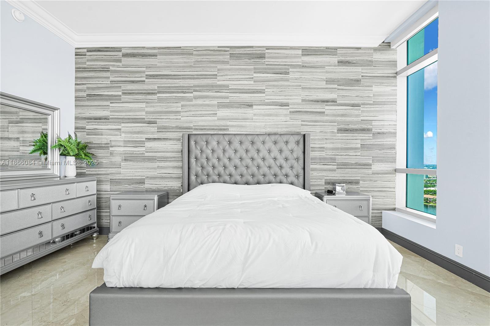 Diplomat Residences - Residential Lease