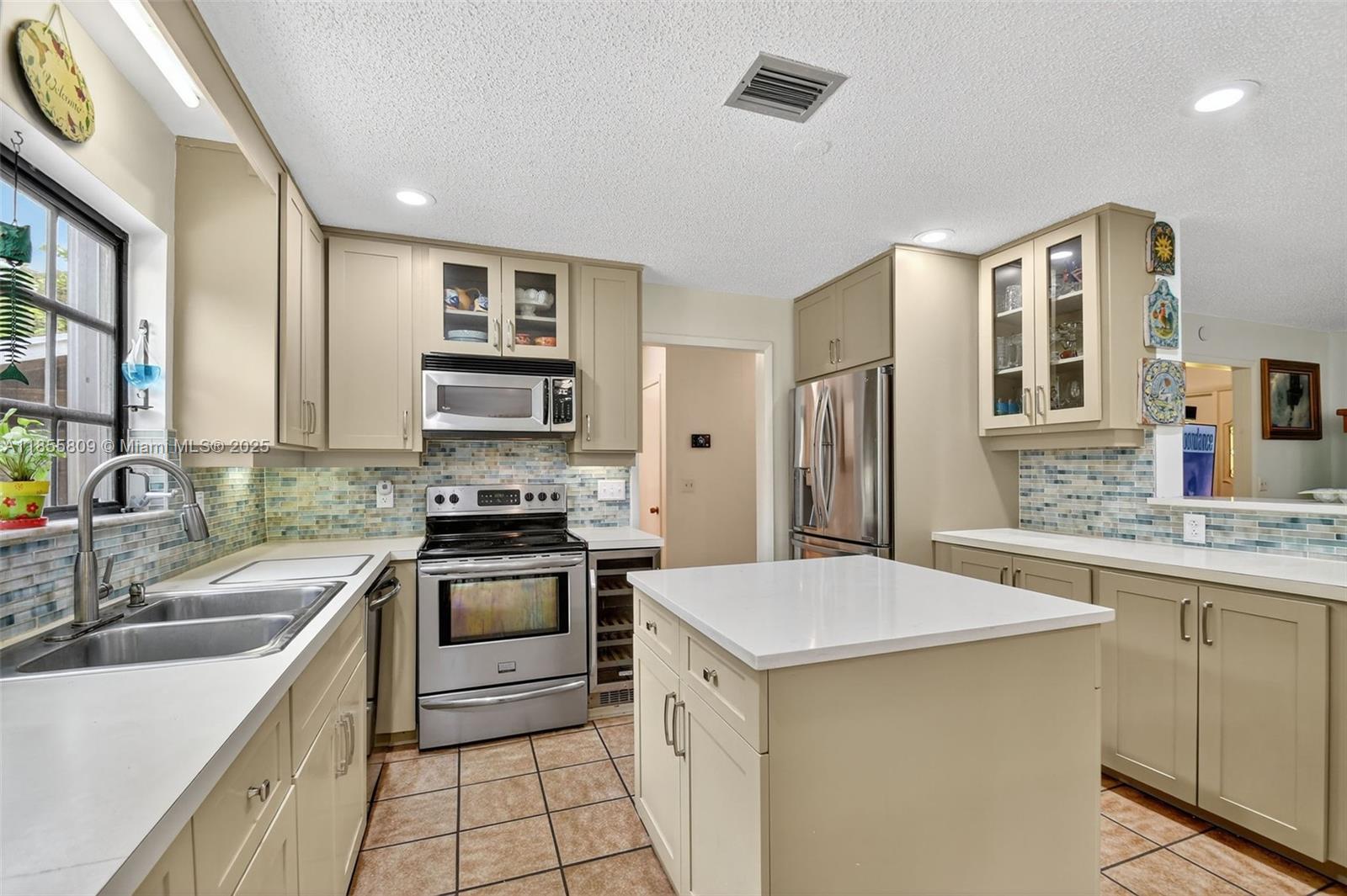 PALM BEACH RANCHETTES - Residential